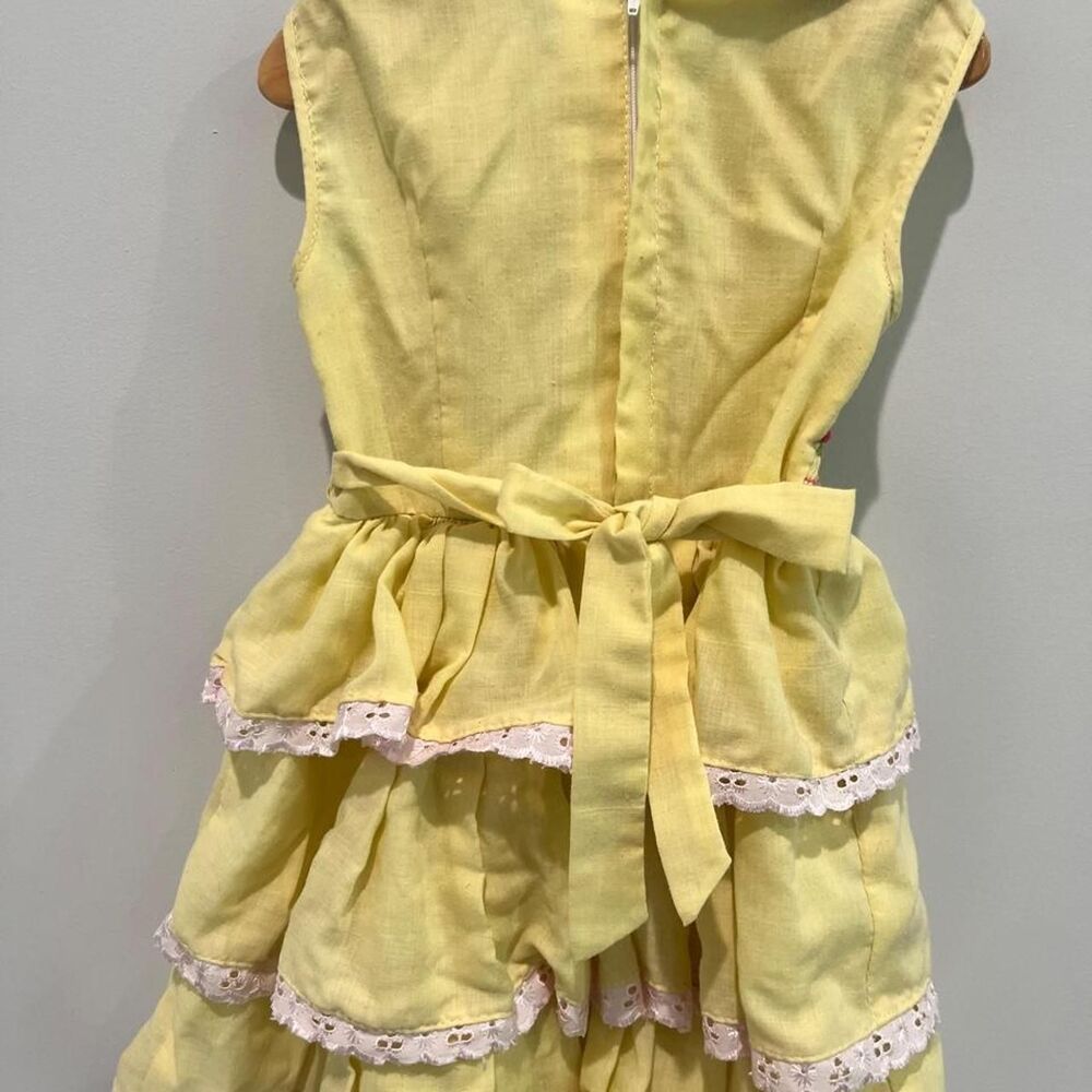 Girls Smocking dress 2T, yellow cotton - Picture 5 of 5